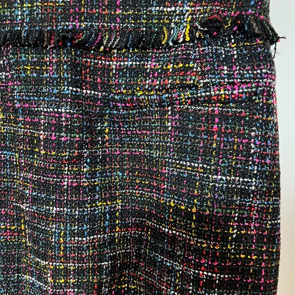 H&M multicolor on black tweed mini skirt, size 8 (medium) - Picture 2 of 5